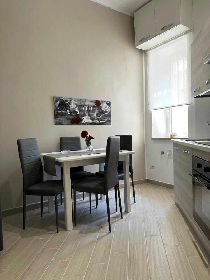 Carol Home Бари Екстериор снимка