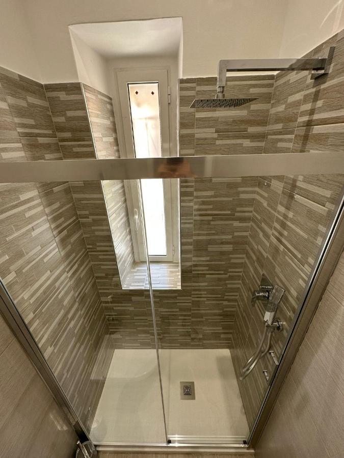 Carol Home Бари Екстериор снимка